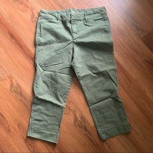 Old navy pixie crop capris